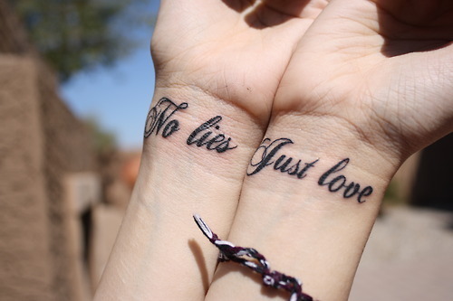 exemplo de frases para tatuagem de amor