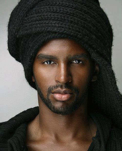 turbante masculino na moda africana