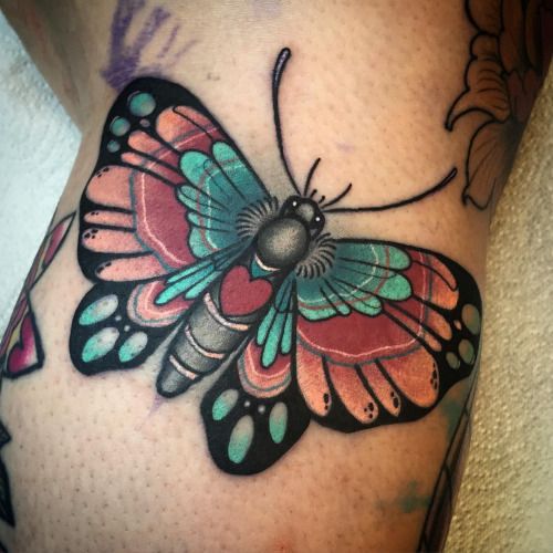 tattoo old school borboleta exemplo