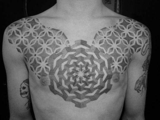 tatuagem geométrica destaque
