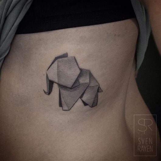 tatuagem geométrica elefante