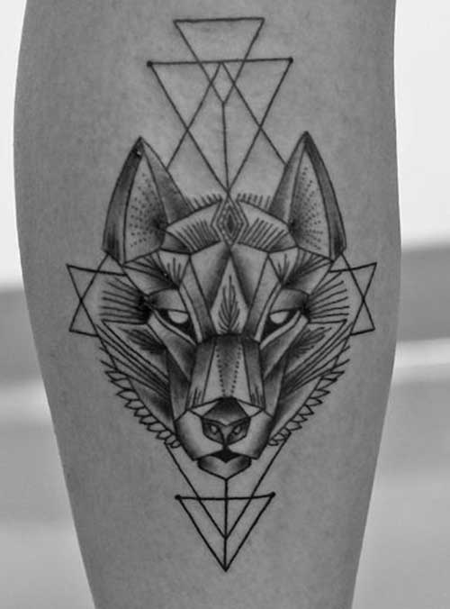 tatuagem geométrica lobo