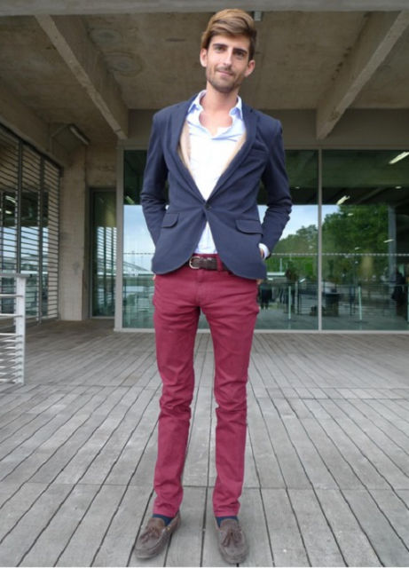 calca-vinho-masculina-modelo-jeans