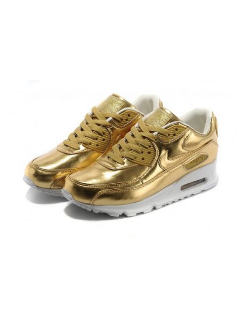 tênis dourado Nike