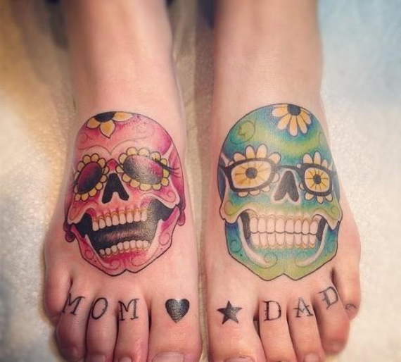 tatuagem de caveira mexicana no pé
