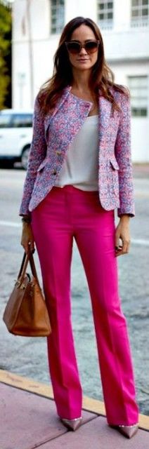 Calça pink com blazer