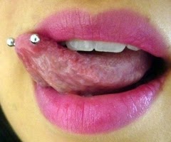 piercing bem na ponta da língua