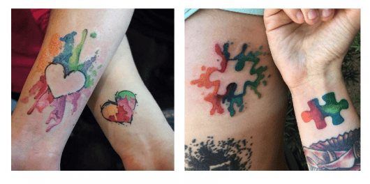 Modelos de tatuagem colorida em verde, amarelo, azul, laranja com formas de coração e parte de quebra-cabeça.