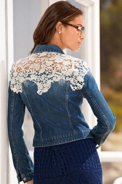 jaqueta jeans com detalhes