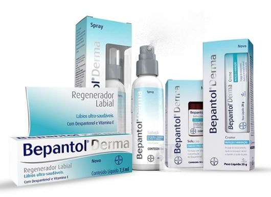 Foto com todos os produtos da linha Bepantol Derma.