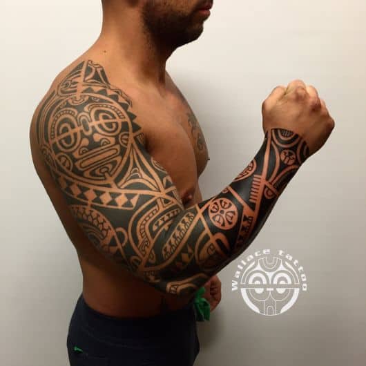 Tatuagem Tribal Masculina Significados, preço e 90 ideias
