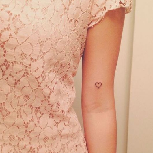 tatuagem delicada no braço