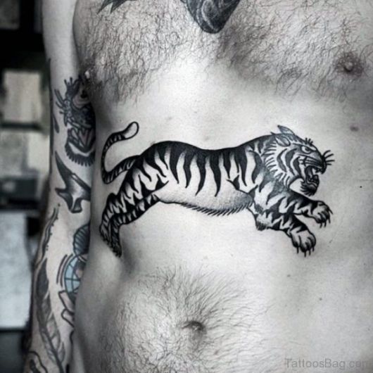 black traditional tattoo white and tiger de Tatuagem Significado, cuidados ideias e Tigre: incríveis 80
