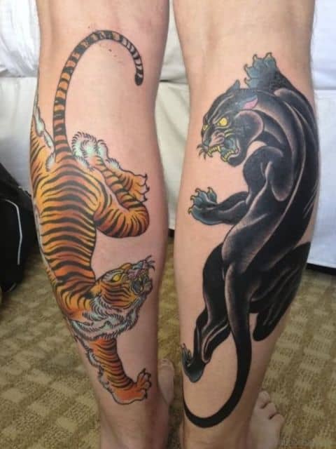 tatuagem de tigre na perna