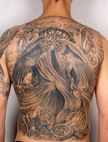 Tatuagem de anjo.