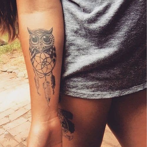 Tattoo de coruja.