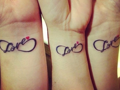 tatuagem love