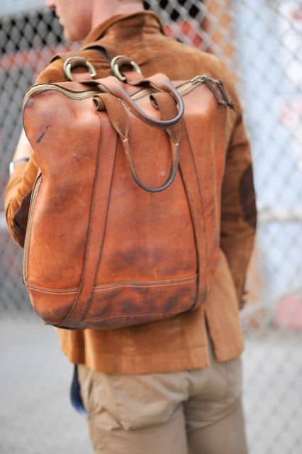 mochila de couro masculina marrom