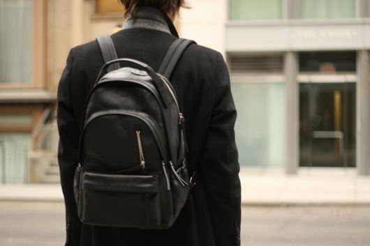 mochila de couro masculina preta