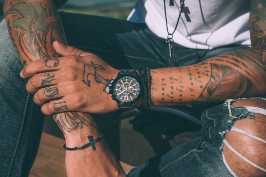 Relógio Masculino Esportivo – Como Usar, Modelos & Dicas de Marcas!