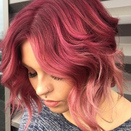 ombré hair rosa curto com manchas rosas