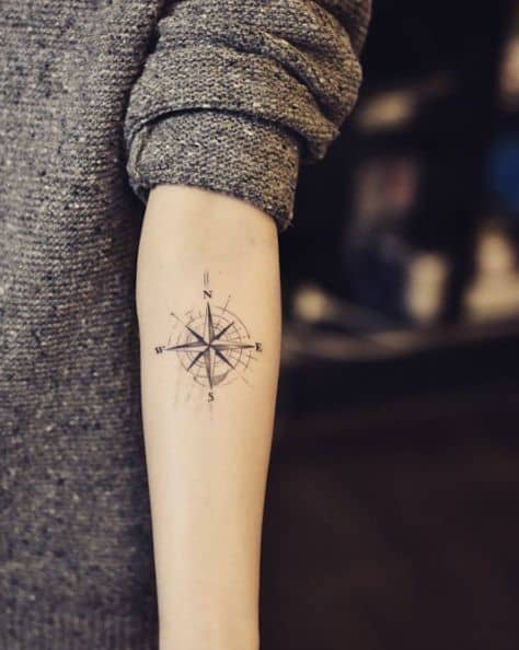 tatuagem feminina braço