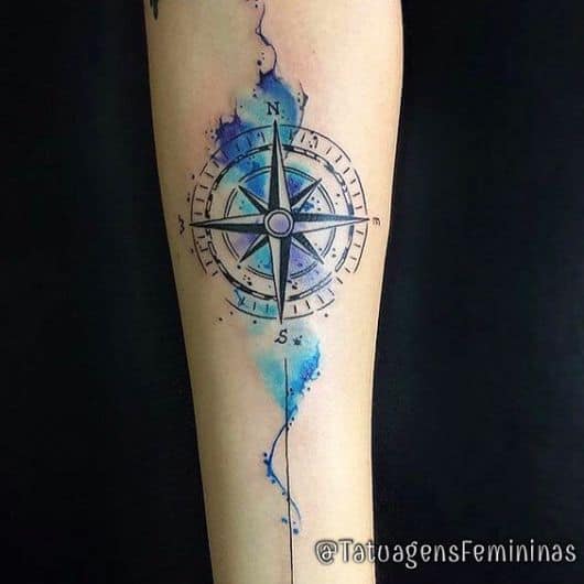 tatuagem aquarela azul