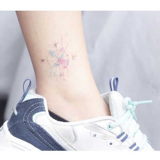 tatuagem tornozelo