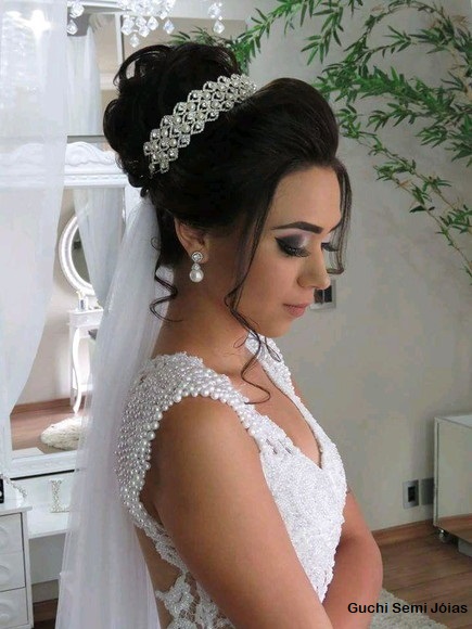 tiara de coque para noivas