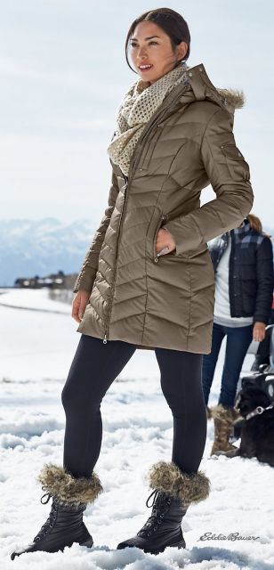 jaqueta longa feminina em nylon com capuz