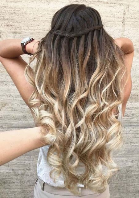 Trança cascata: em cabelo cacheado