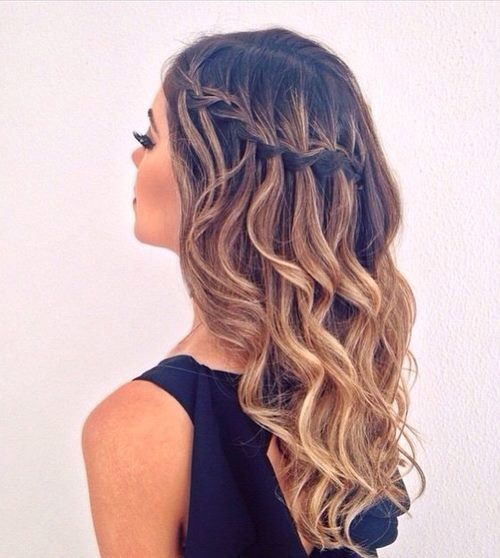 Trança cascata: em cabelo cacheado