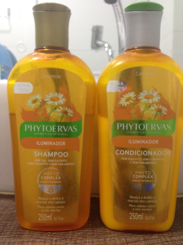Shampoo Clareador – Tutorial Caseiro & Dicas de Marcas e Produtos!
