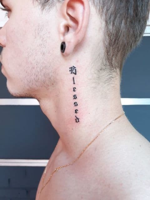 Tatuagem Blessed – 70 Ideias e Fontes Belíssimas Para Se Inspirar!