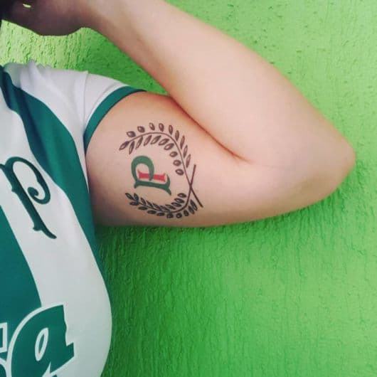 tatuagem do Palmeiras feminina