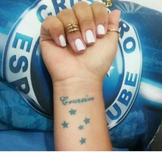 tatuagem do cruzeiro feminina