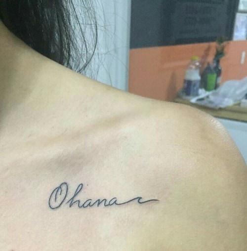 tatuagem feminina ombro
