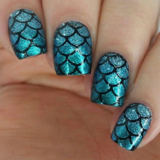 nail art com glitter