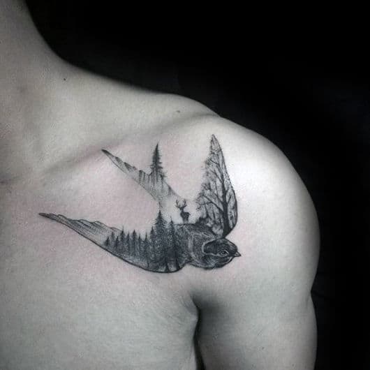 tatuagem no ombro