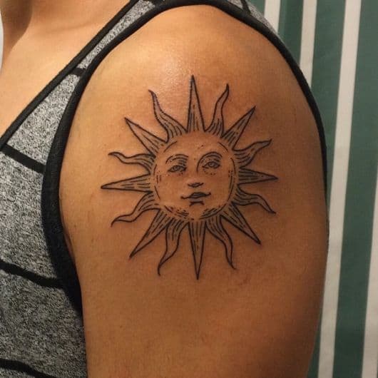 Tatuagem de Sol 70 Ideias maravilhosas para você se