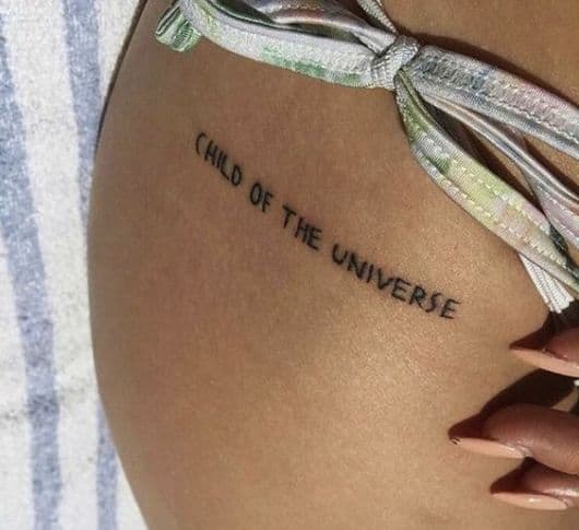 Tattoo nome mão #Inktattoosandro  Tatuagem na mão, Frases para tatuagem  feminina, Tatuagem