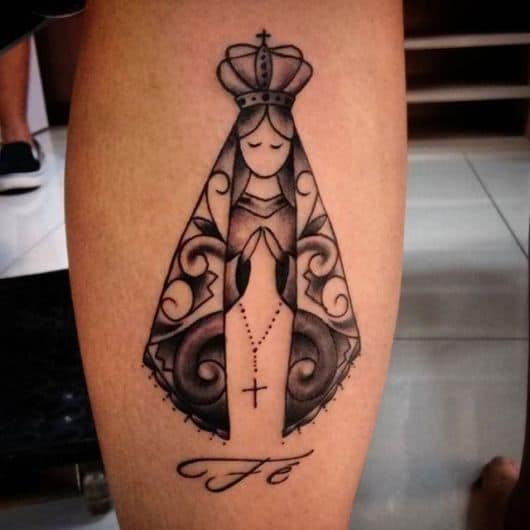 Tatuagem de santa