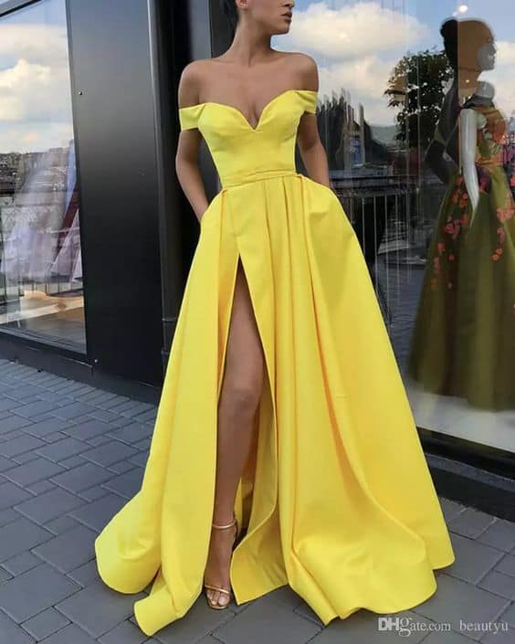 vestido amarelo longo com fenda