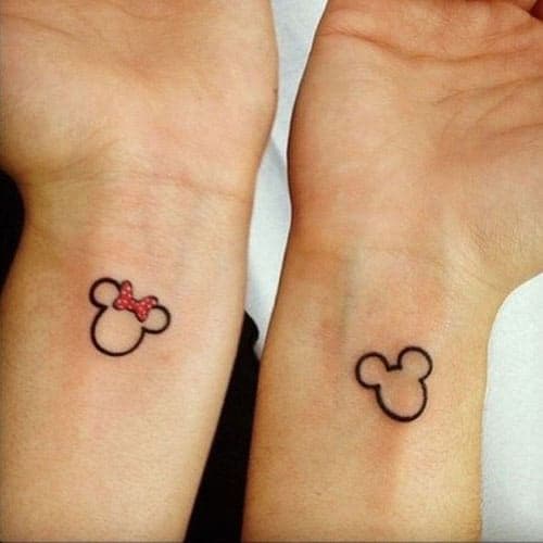 Tatuagem do Mickey e da Minnie Inspirações fofas e charmosas