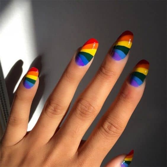 decoração colorida para unhas