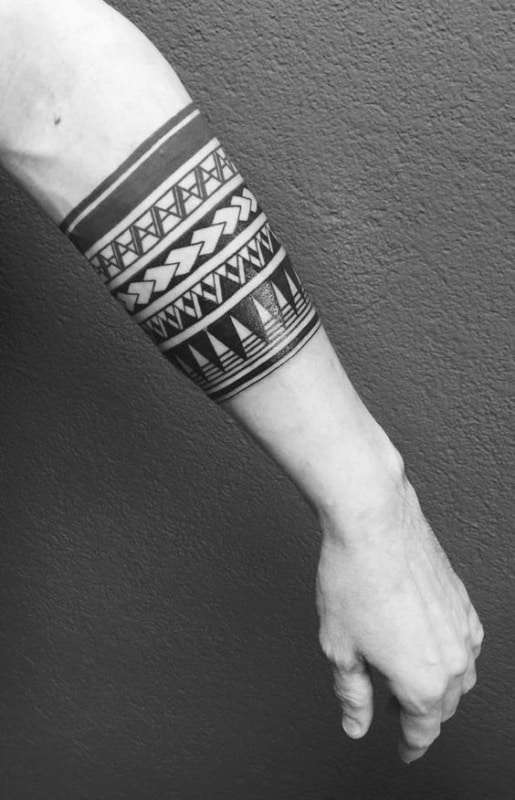 tatuagem maori bracelete
