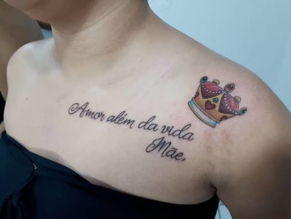 tatuagem mãe amor além da vida com coroa