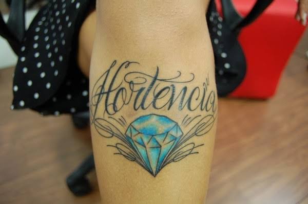 tatuagem na perna para mãe
