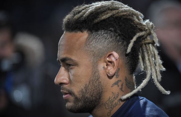 corte de cabelo com dreads Neymar