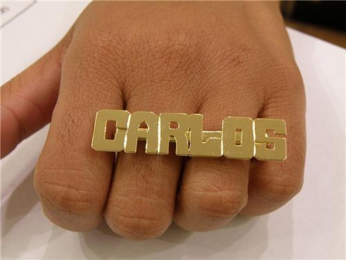 anel com nome de ouro personalizado